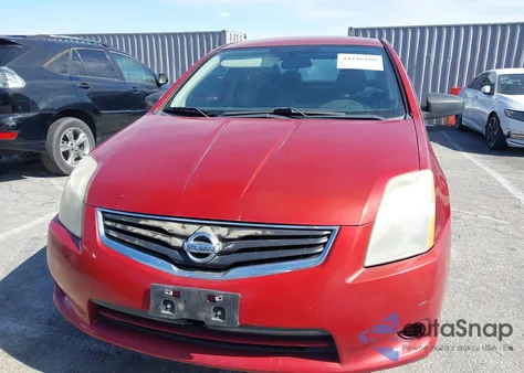 2011 Nissan Sentra 2.0S z USA, uszkodzony, nr VIN 3N1AB6AP7BL677648